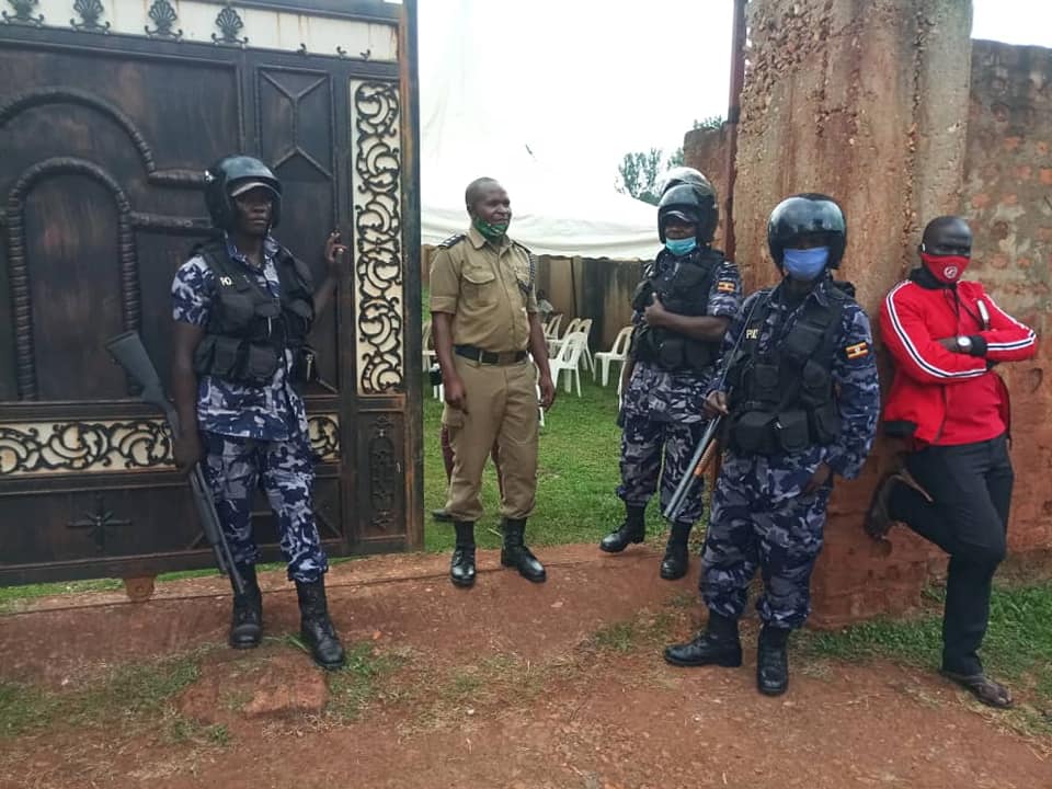 Police Invaded MP Mwiru's Home in Walukuba on Thursday (3)