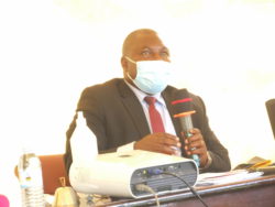patrick besigye keihwa the kabale LCV during the meeting