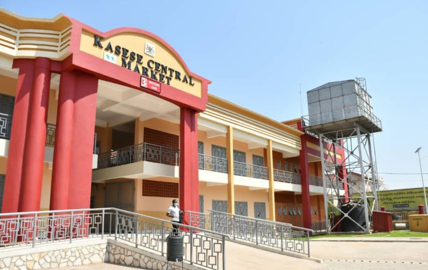 KAsese-Main-Market