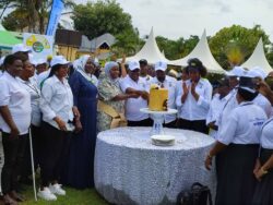 Hajji Haruna Flanked by Members of Team Chairman , Minister Kabanda and other leaders at the Launch of MUGOF