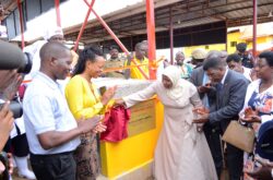 Hon. Minsa Kabanda, Minister for Kampala Capital City and Metropolitan Affairs commissioning the community cooking facility on Tuesday