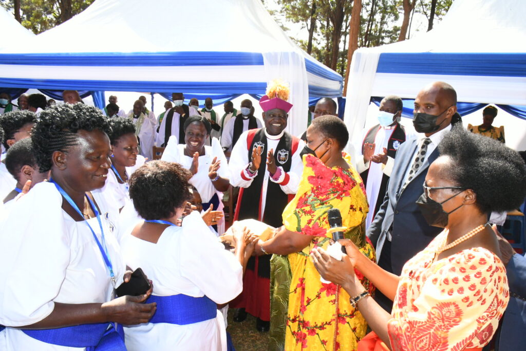 Minister for Presidency, Hon Babirye Milly Balabanda delivering the the President's contribution