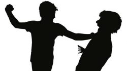 091221_school-lunchroom-fight-silhouettes_E-680x380