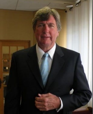 Farr is the the Managing Director of AfriSwiss Commodities Trading Limited
