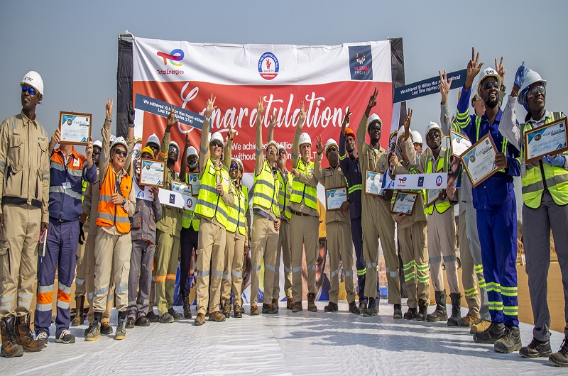 General Manager, TotalEnergies EP Uganda celebrates with staff of TotalEnergies EP Uganda and representatives of 21 contractor companies recently