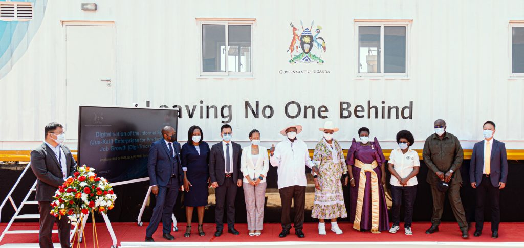President Museveni hailed the initiative which will mainly benefit Jua-Kali, enterprise owners, women, young girls and students through Digital Skilling.