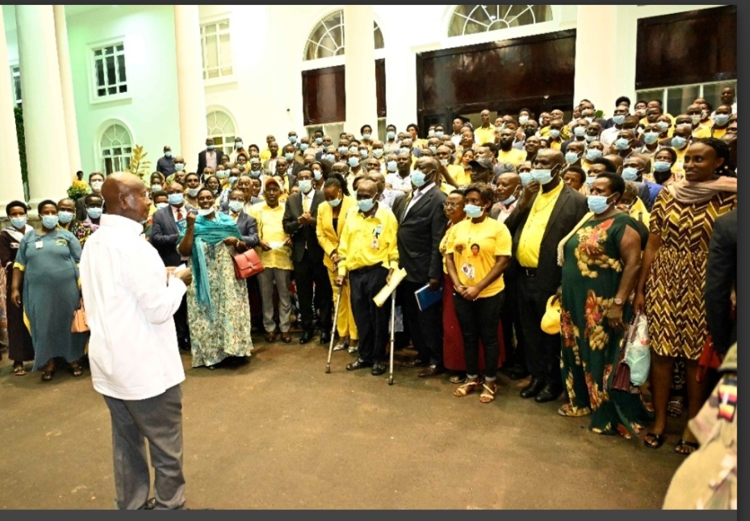 Tenzi Rugambwa Gen. Muhwezi, Rugambwa clash before M7 @ State House - ONLINE