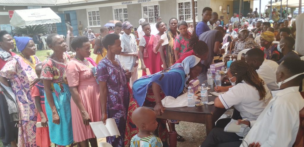 People in the lines during the medical camp at Karwensanga HCII