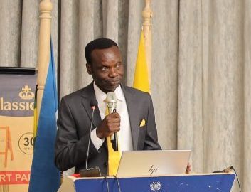 Clavin-Echodu-declaring-his-intentions-to-unseat-Mukula-1024x683