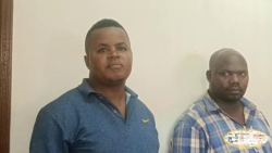 Boniface Kayongo and Hamza Kiseeka apperaing before Mukono grade one magistrate Omwong Gerlad